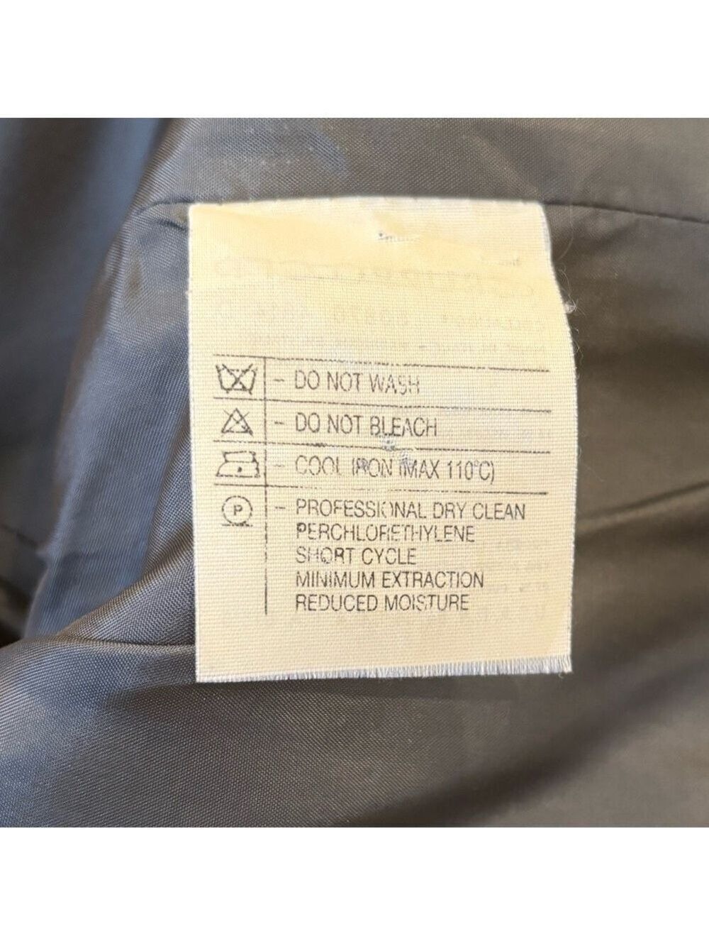 GIORGIO ARMANI VTG BLAZER GRAY & TAUPE PINSTRIPE WOOL BLEND 1 BUTTON HOURGLASS - Picture 11 of 11